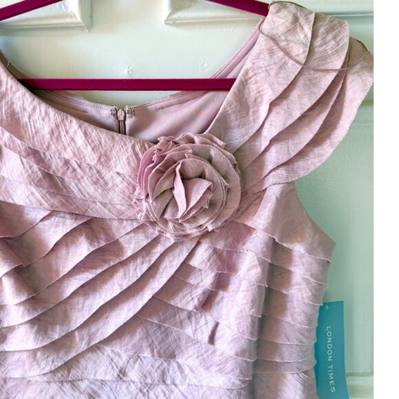 London Times Blush Pink Layered Dress Size 16 with Rosette Detail - Picture 3 of 10